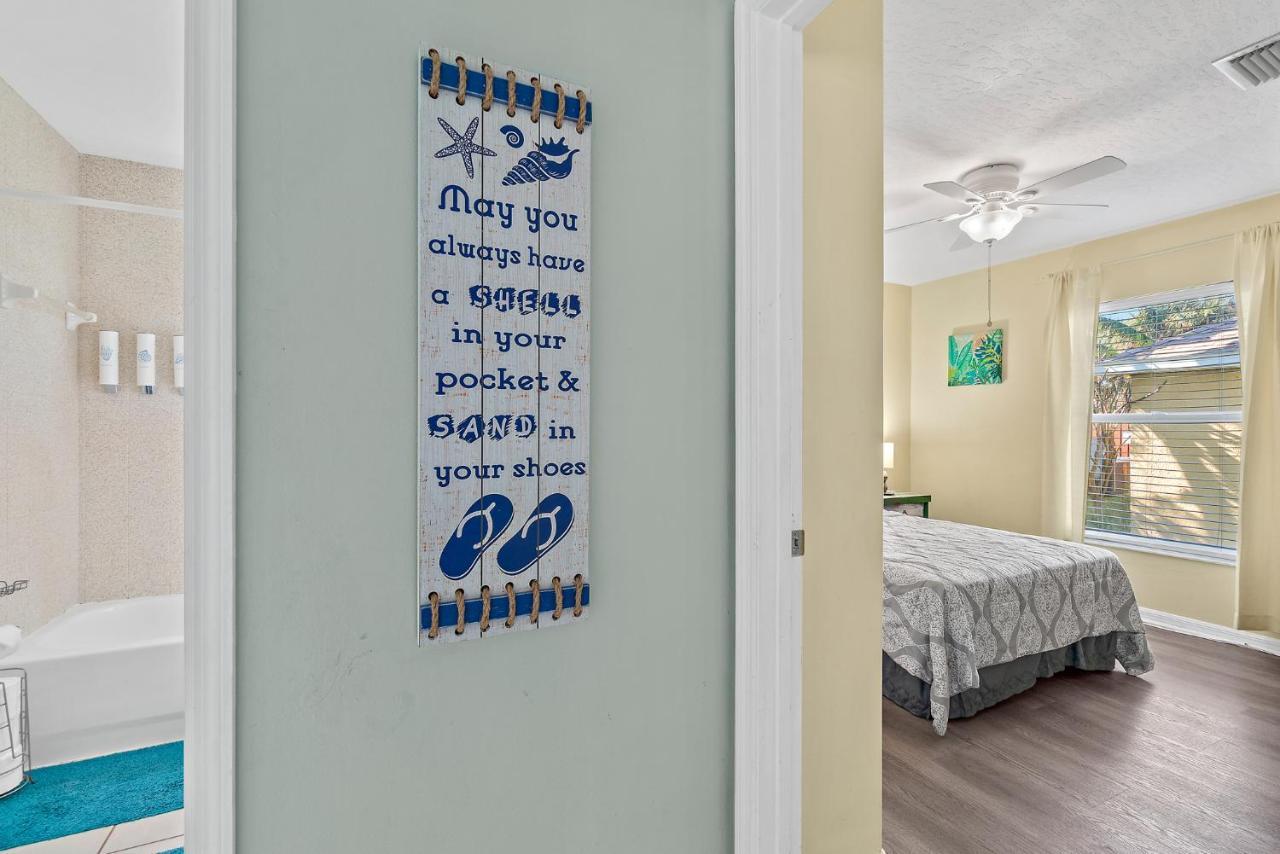 Surfside Paradise Retreat - 3Br And 2Ba Duplex, Grill, Dog Friendly - Close To The Beach! Мельбурн Экстерьер фото